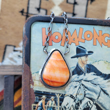 Load image into Gallery viewer, The Beatrice Tear Necklace #1 - Spiny Oyster