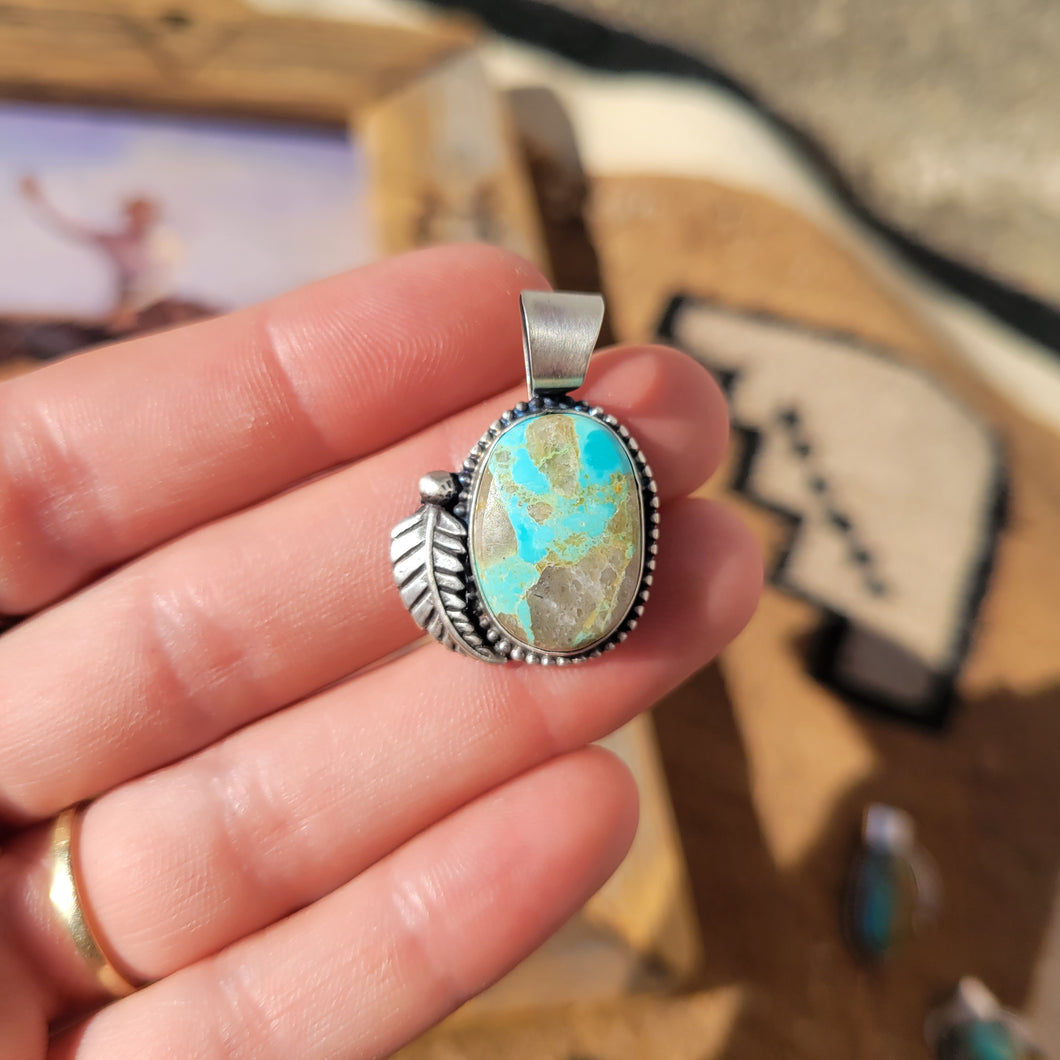 The Nevada Pendants