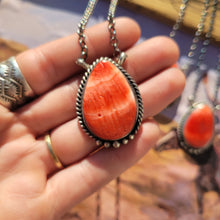 Load image into Gallery viewer, The Duluth Spiny Necklace - Red