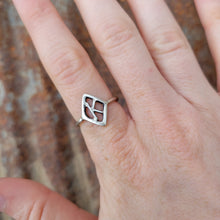 Load image into Gallery viewer, Custom  Brand Ring - Sz 7