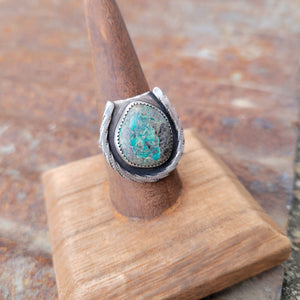 The Estelle Horse Shoe Ring - Sz 9.5