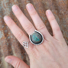Load image into Gallery viewer, The Estelle Horse Shoe Ring - Sz 9.5