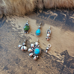 Charms ×6