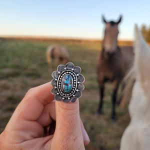Golden Hills Flower Ring - 6.5
