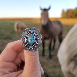 Golden Hills Flower Ring - 6.5