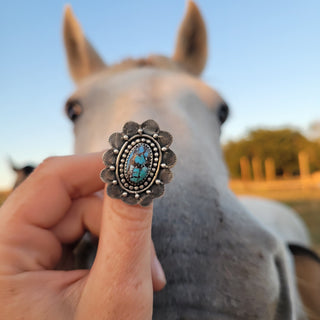 Golden Hills Flower Ring - 6.5