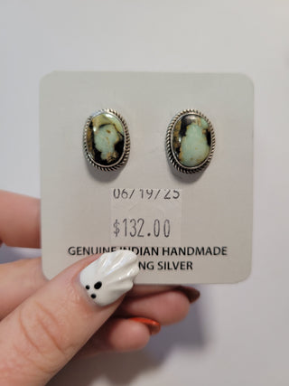 Baily - Studs 20% SALE