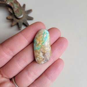 The Lynlee Cabochon