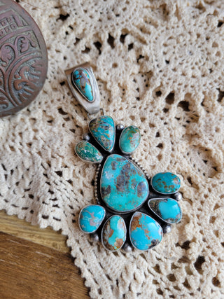 The Cecilia Cluster Pendant