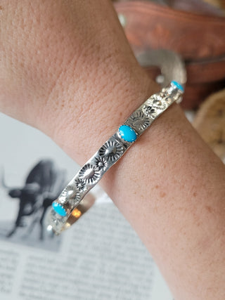 The Abbott Bangle - Kingman