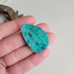 The Jamee Cabochon