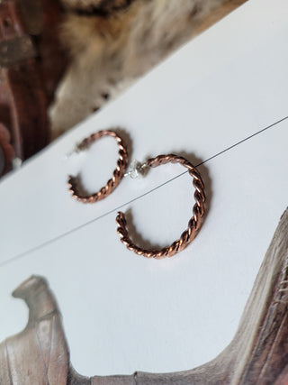 The Arianna 1" Copper Hoops