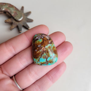 The Lexis Cabochon