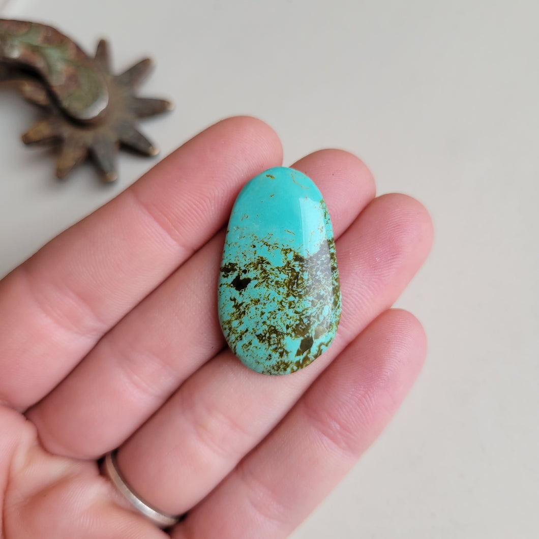The Everly Cabochon