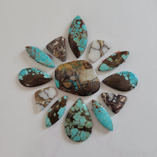 The Whirlwind Cluster Necklace - Paula