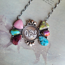 Load image into Gallery viewer, The Anna Necklace - 063
