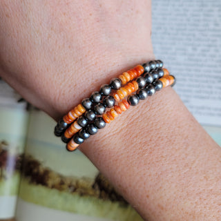 Spiny Oyster Pearl Memory Wire Bracelet