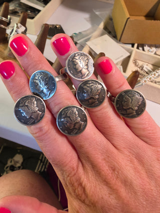 Dime Ring - 1945 sz 10.25
