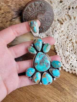The Cecilia Cluster Pendant