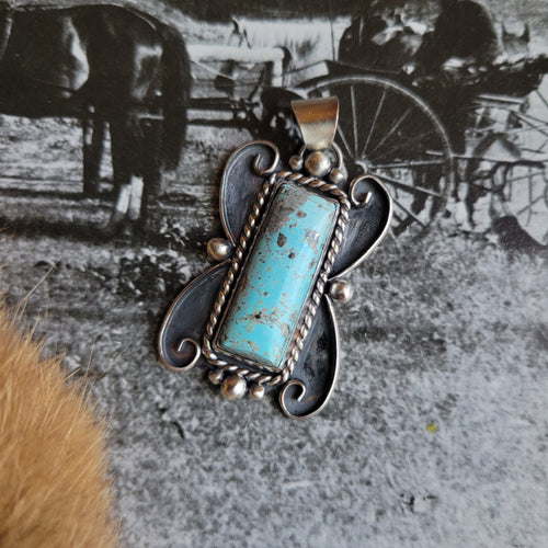 The Polly Pendant