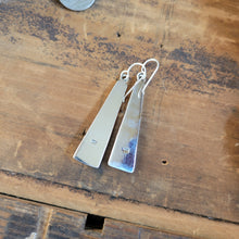 Load image into Gallery viewer, Lacey Graduated Dot Earrings