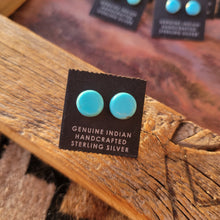 Load image into Gallery viewer, The Guthrie Studs
