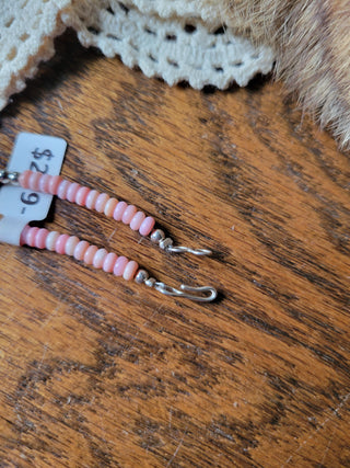 The Faith Necklace - Pink Conch