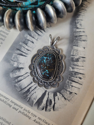 The Betsy Pendant - Black Jack