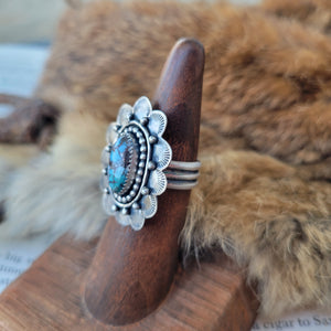 Golden Hills Flower Ring - 6.5