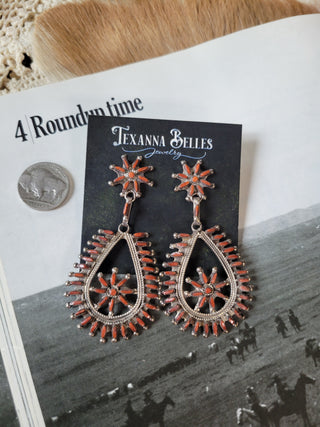 The Easton Needlepoint Earrings - Coral - Vintage