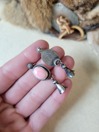 The Garcia Blossom Earrings - Pink Conch