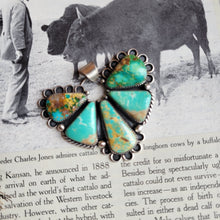 Load image into Gallery viewer, The Lauren Half Cluster Pendant