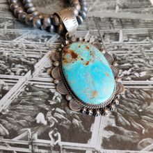 Load image into Gallery viewer, The Audrey Pendant