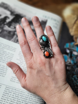 The Mercedes Ring - Sz 6 - Coral & Turquoise - Vintage