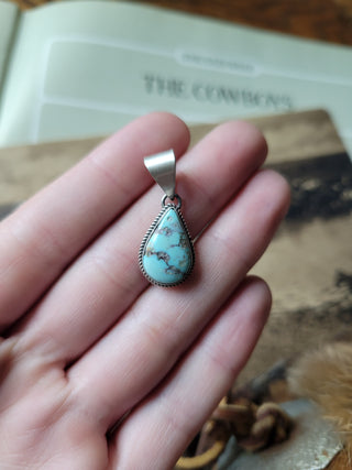The Brennan Pendants - White Water