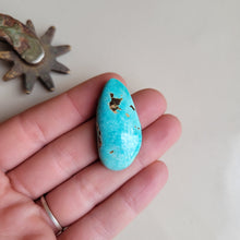 Load image into Gallery viewer, The Paige Cabochon