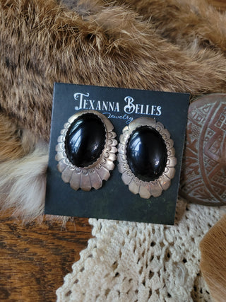 The Dalton Studs - Onyx - Vintage