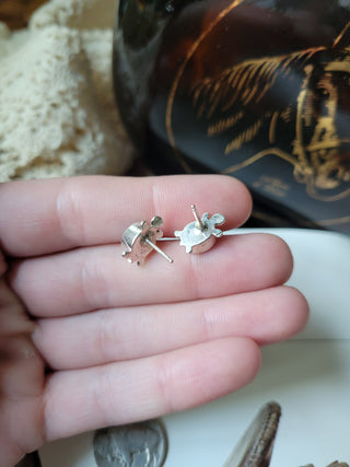 The Hazel Turtle Studs - Kingman