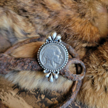 Load image into Gallery viewer, The Tallulah Ring - Sz 7.5