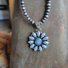 Load image into Gallery viewer, The Vegas Cluster &amp; Pearls