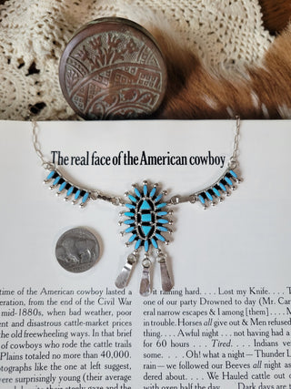 The Tucumcari Needlepoint Cluster Set