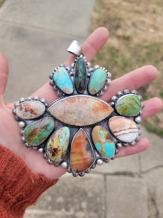The Evie Cluster Pendant