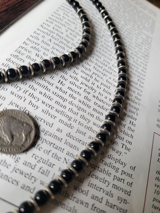 The Dally Necklace - Onyx
