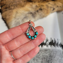 Load image into Gallery viewer, The Shay Necklace