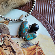 Load image into Gallery viewer, Paula Cluster Pendant