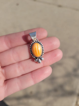 Kayla Spiny PENDANT
