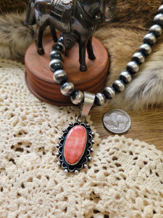 The Liberty Pendant - Red Spiny