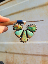 Load image into Gallery viewer, The Lauren Half Cluster Pendant