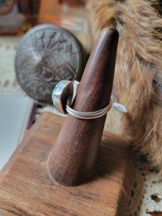 The Montgomery Inlay Split Ring - Adjustable