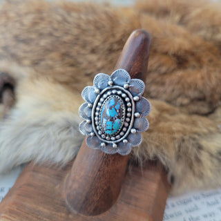 Golden Hills Flower Ring - 6.5